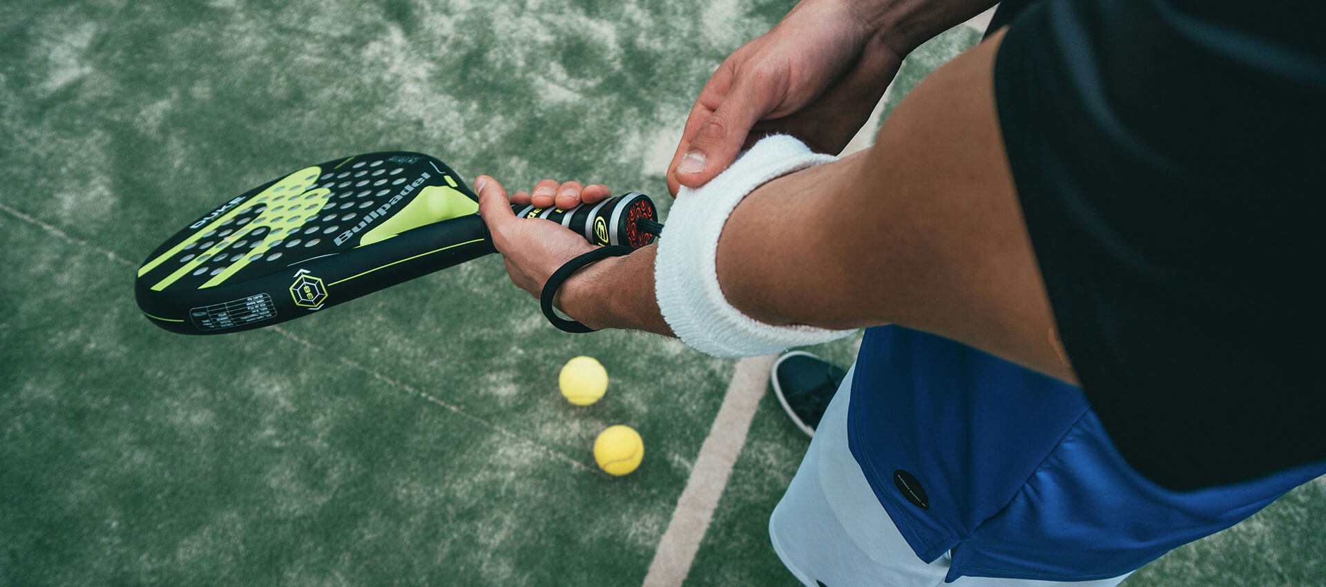 img-vita-article-banner-tennis-elbow-causes